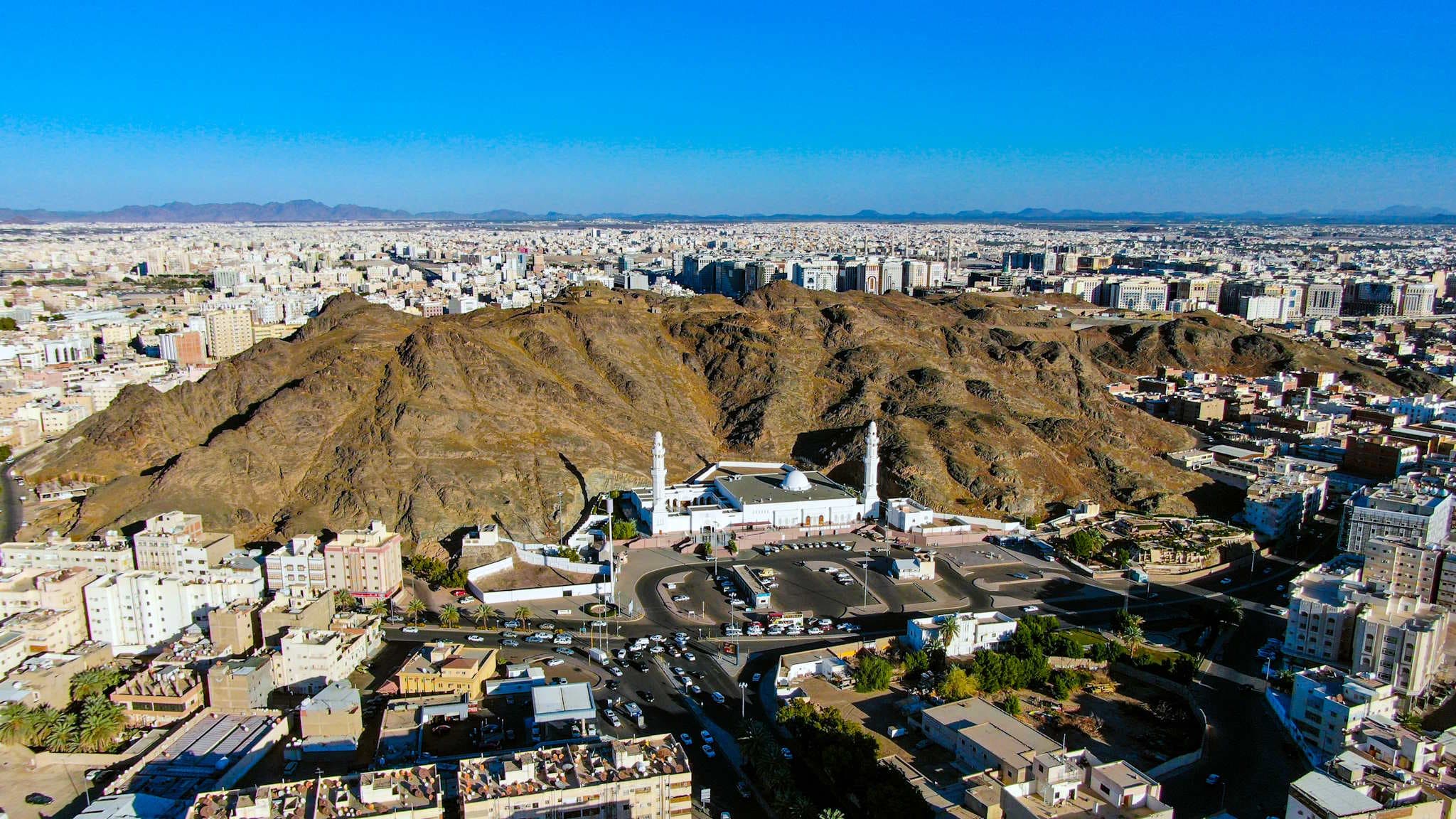 تجوّل مع مرشدك الخاص في المدينة المنورة